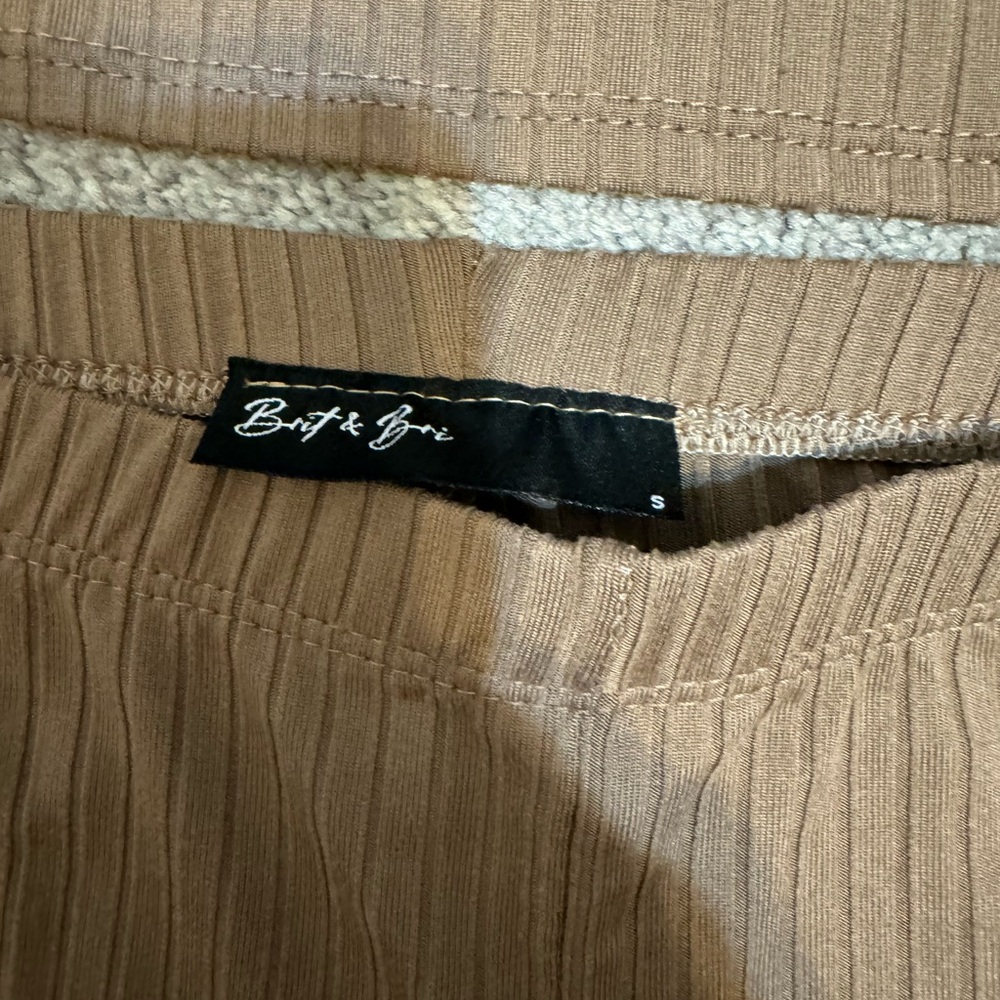 TJ Maxx two piece set - Picture 6 of 6